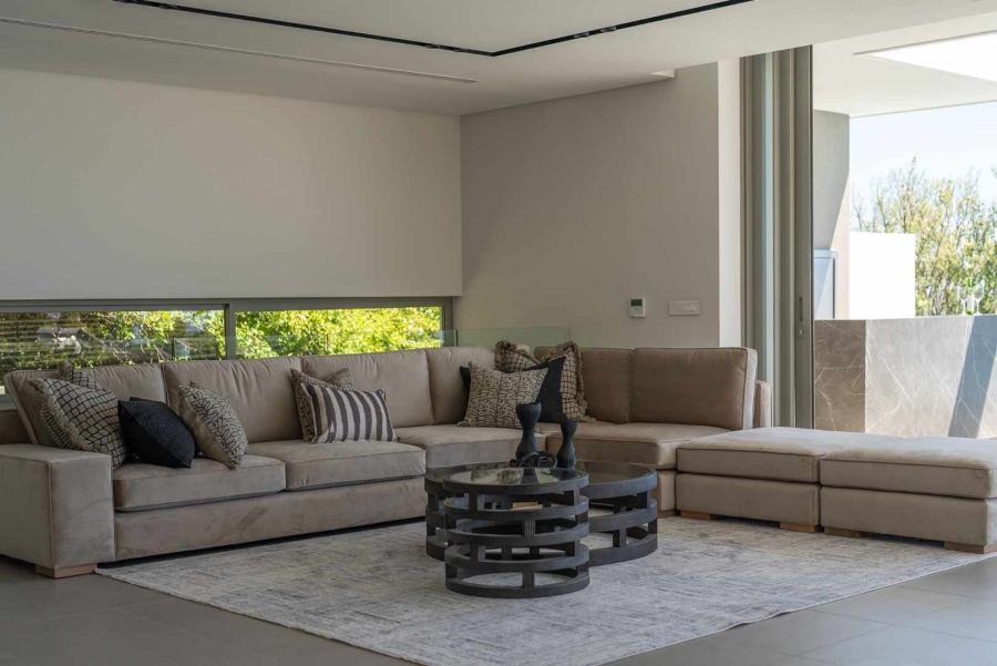 5 Bedroom Property for Sale in Camps Bay Western Cape